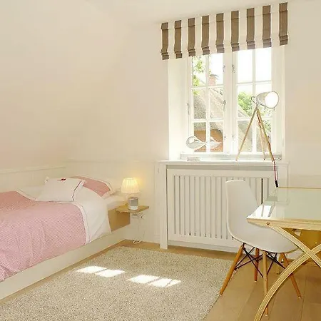 Carpe-Diem-303020 Apartment